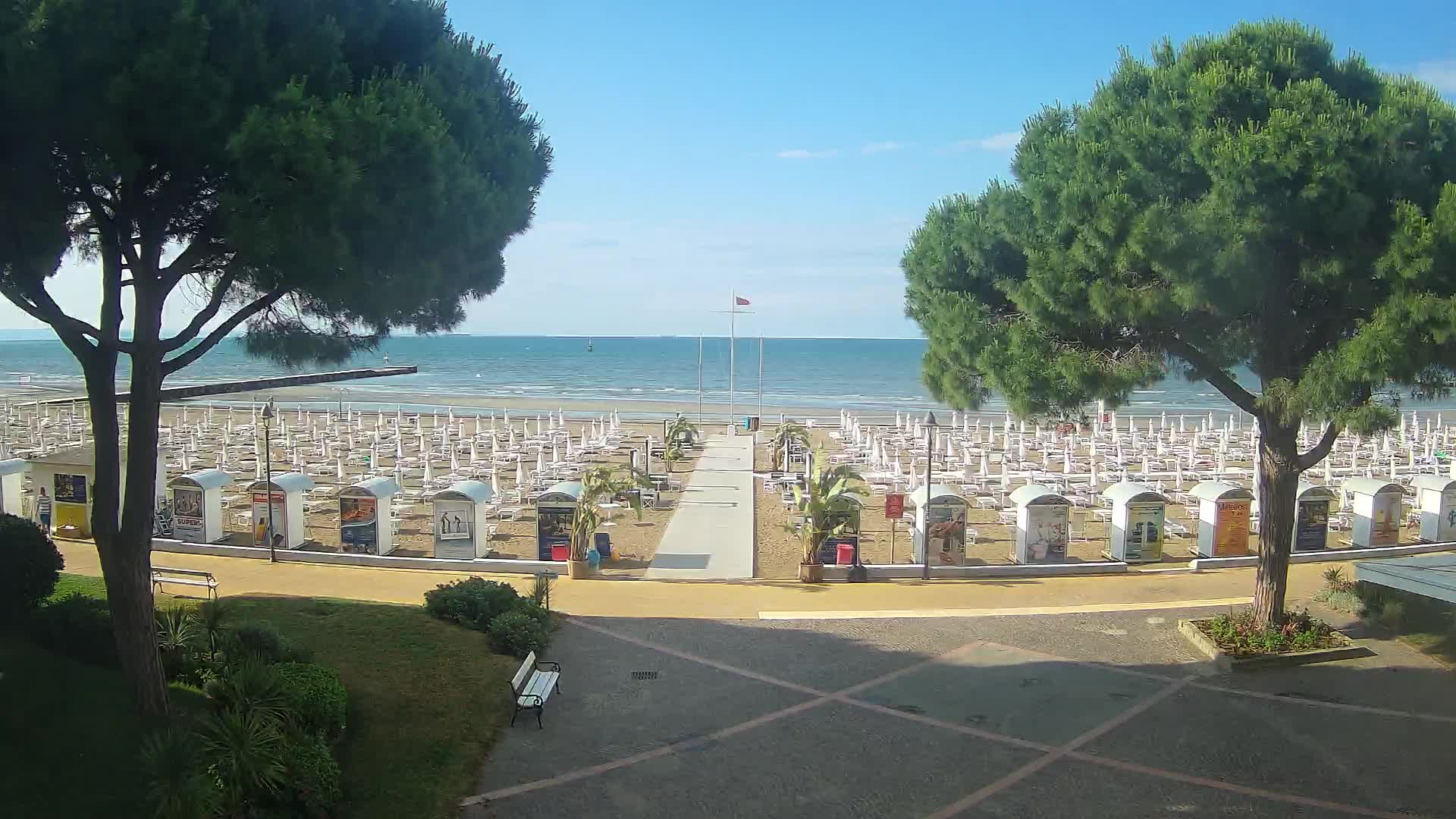Ingresso Spiaggia Grado | Vista in Diretta sul Mare