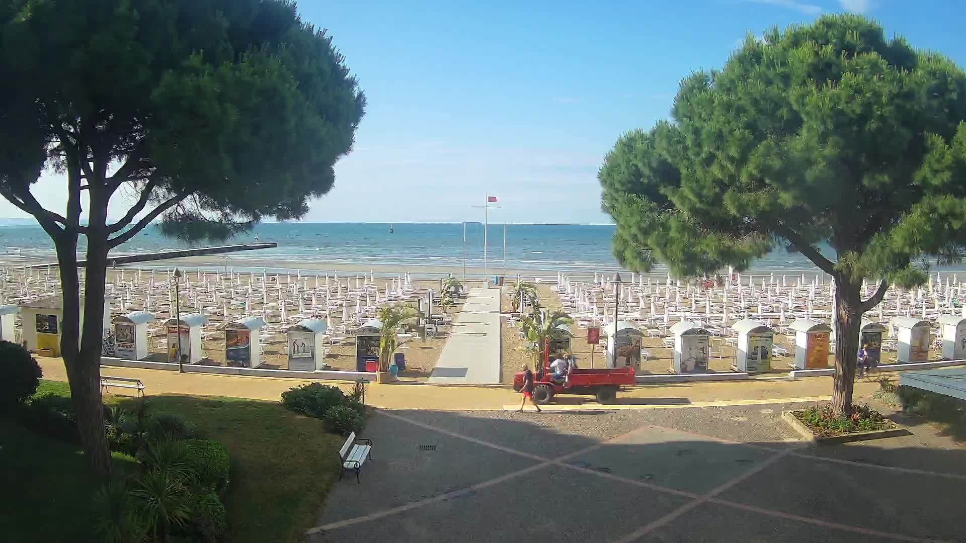 Ingresso Spiaggia Grado | Vista in Diretta sul Mare
