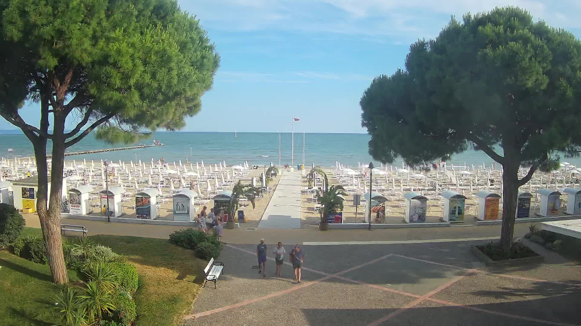 Grado Beach Webcam Entrance | Real-Time View of the Seaside