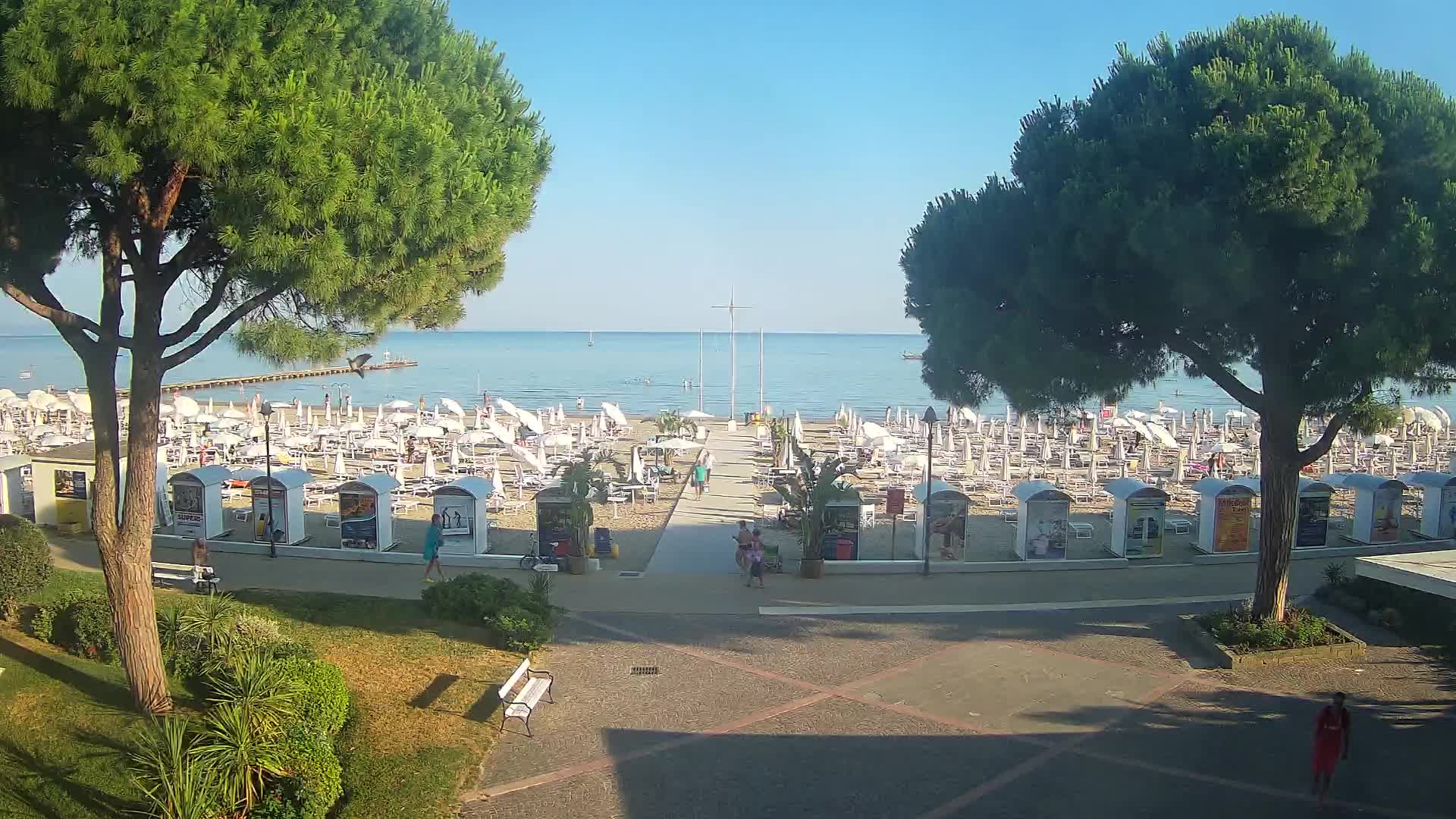 Grado Beach Webcam Entrance | Real-Time View of the Seaside
