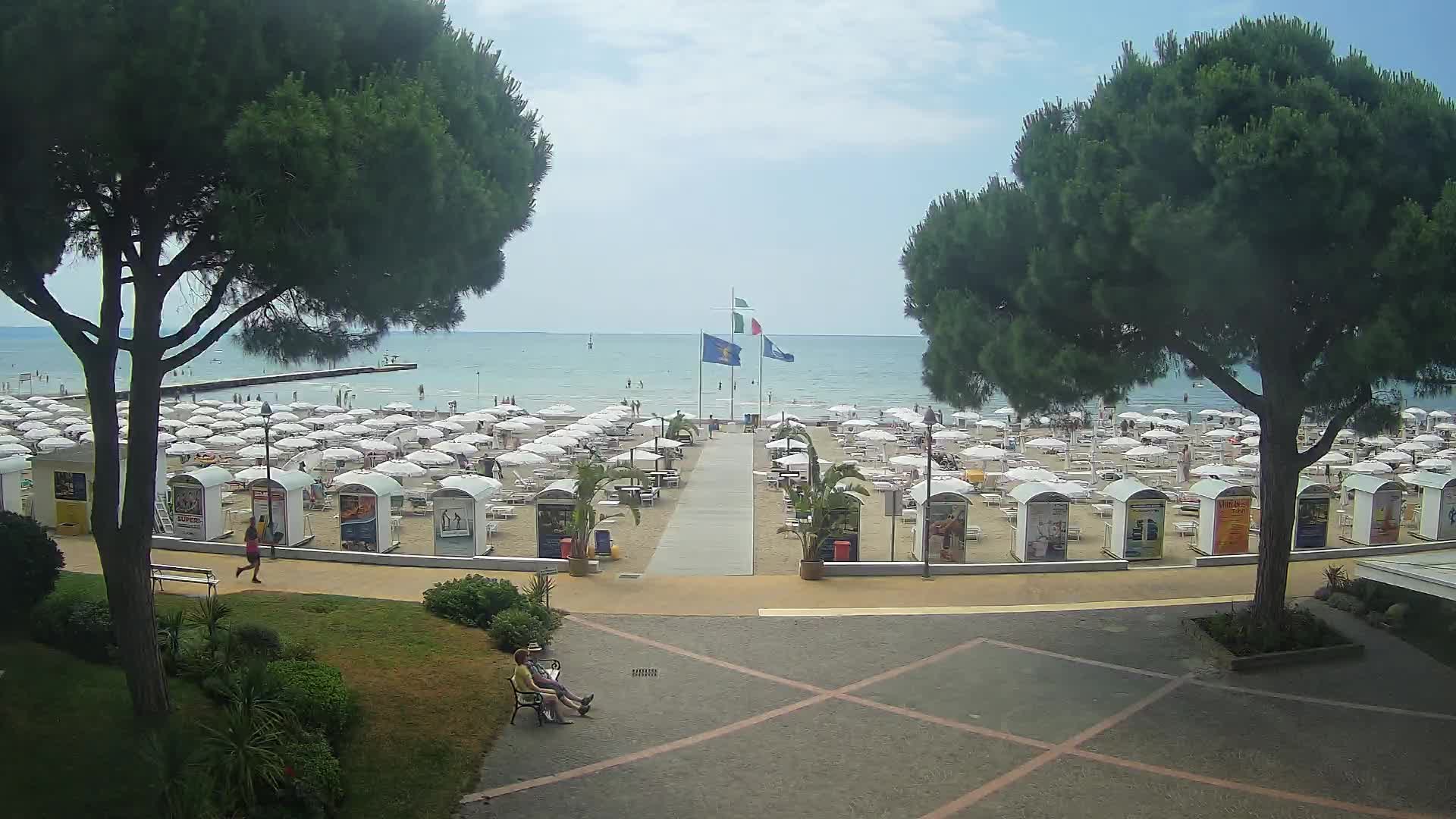 Grado Beach Webcam Entrance | Real-Time View of the Seaside