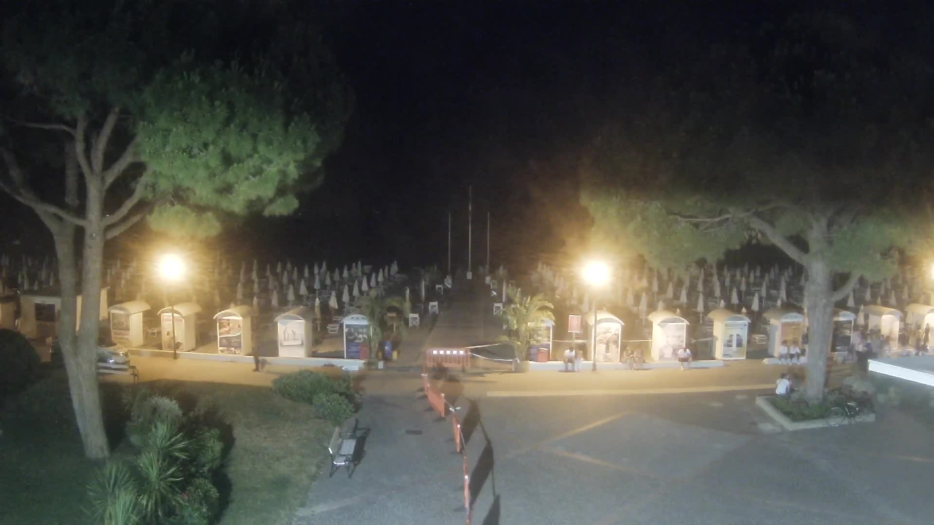 Grado Beach Webcam Entrance | Real-Time View of the Seaside