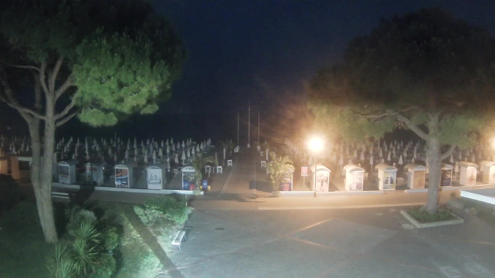 Grado Beach Webcam Entrance | Real-Time View of the Seaside