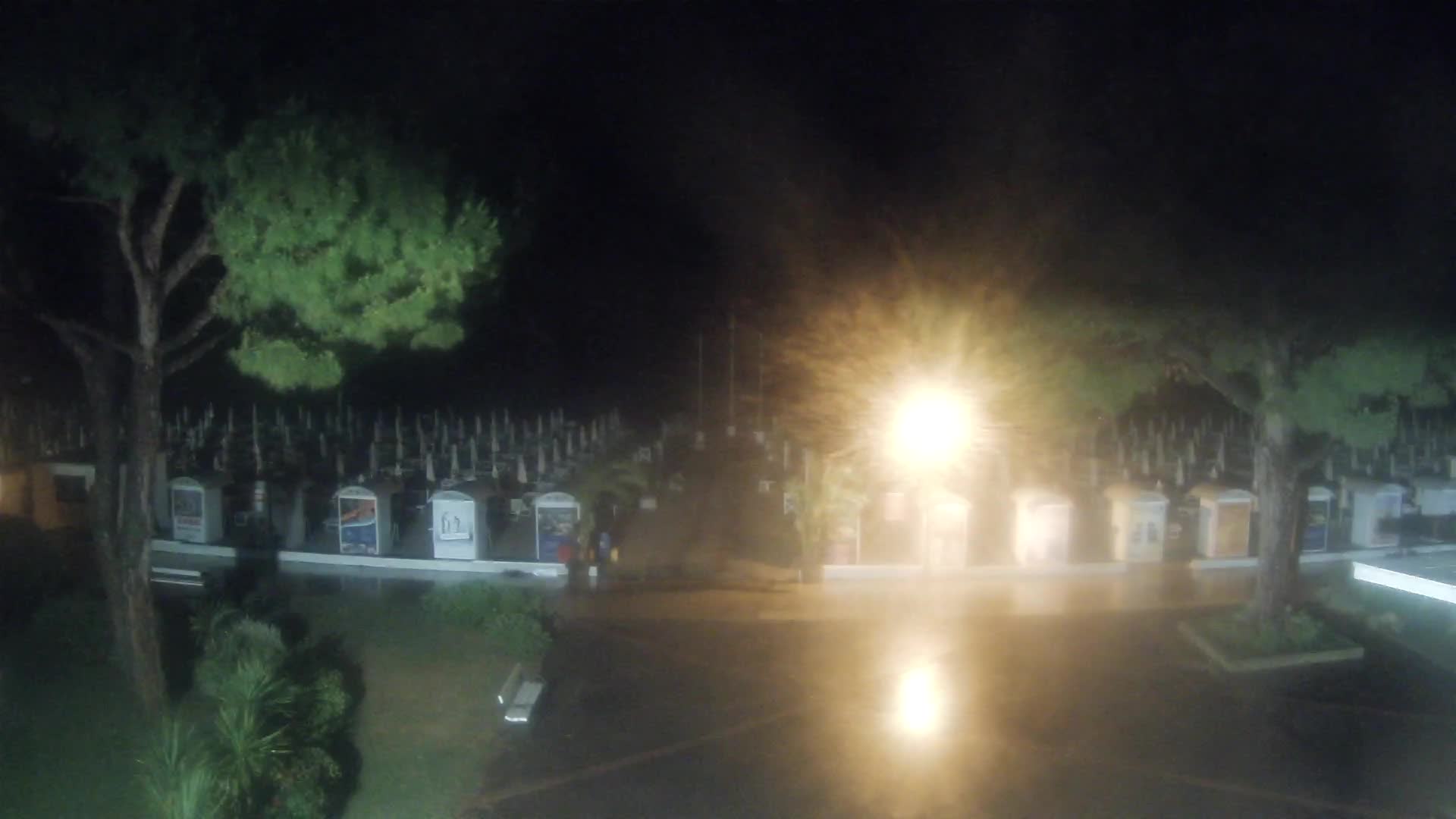 Grado Beach Webcam Entrance | Real-Time View of the Seaside