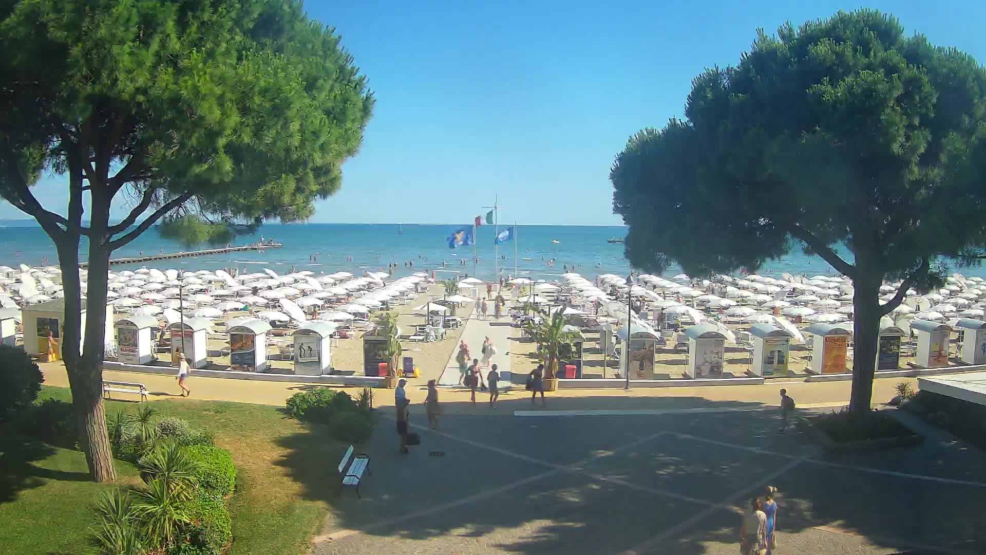 Grado Beach Webcam Entrance | Real-Time View of the Seaside