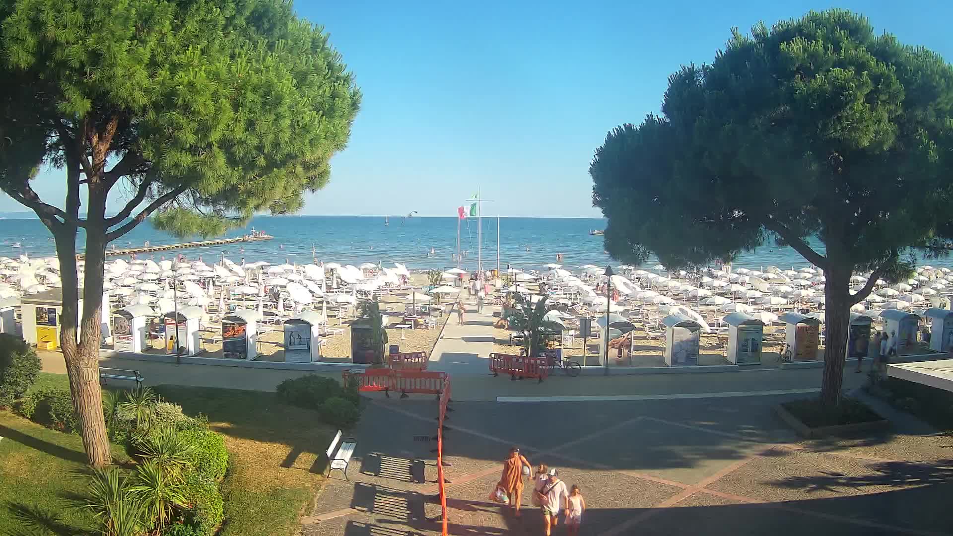 Grado Beach Webcam Entrance | Real-Time View of the Seaside