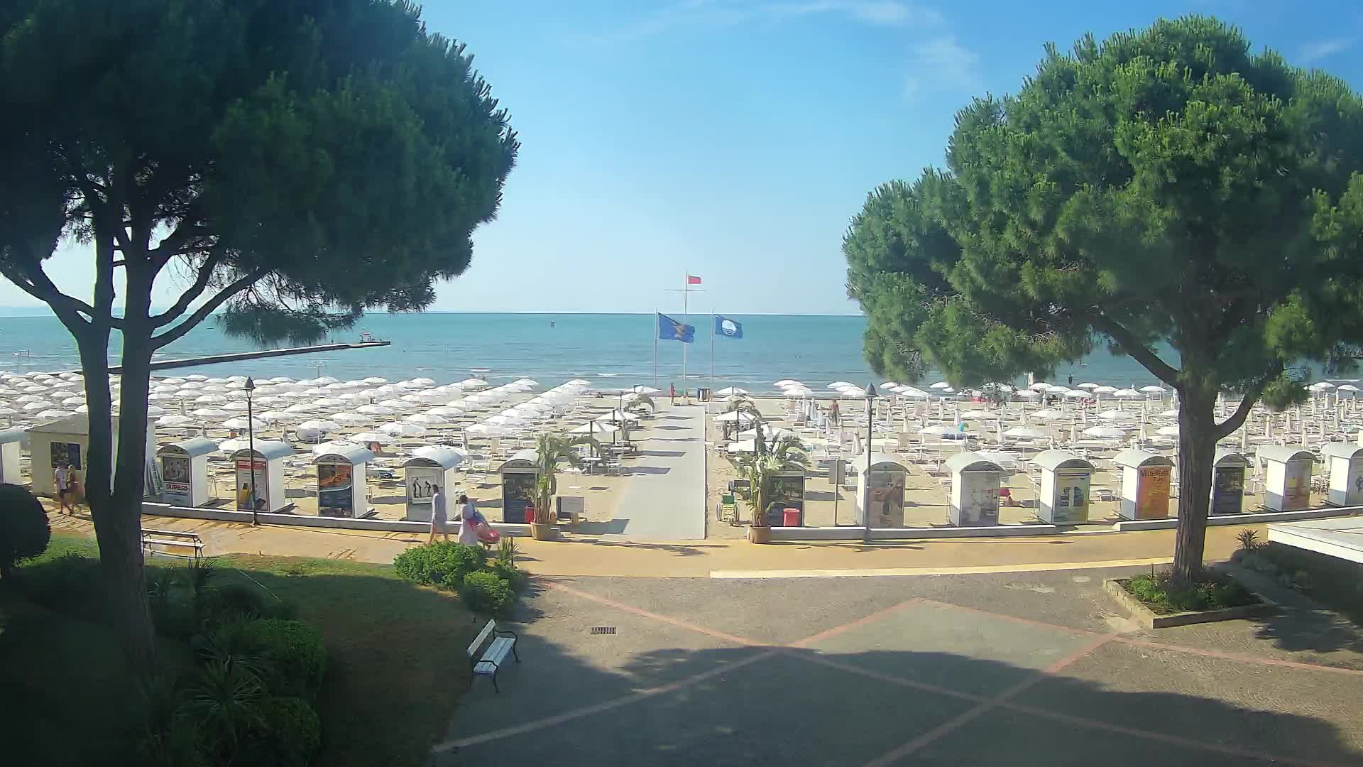 Grado Ulaz na Plažu | Pogled Uživo na Obalu