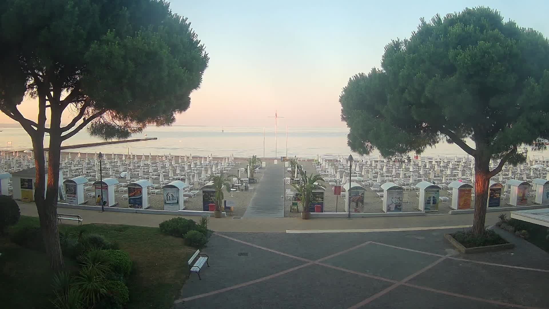 Ingresso Spiaggia Grado | Vista in Diretta sul Mare