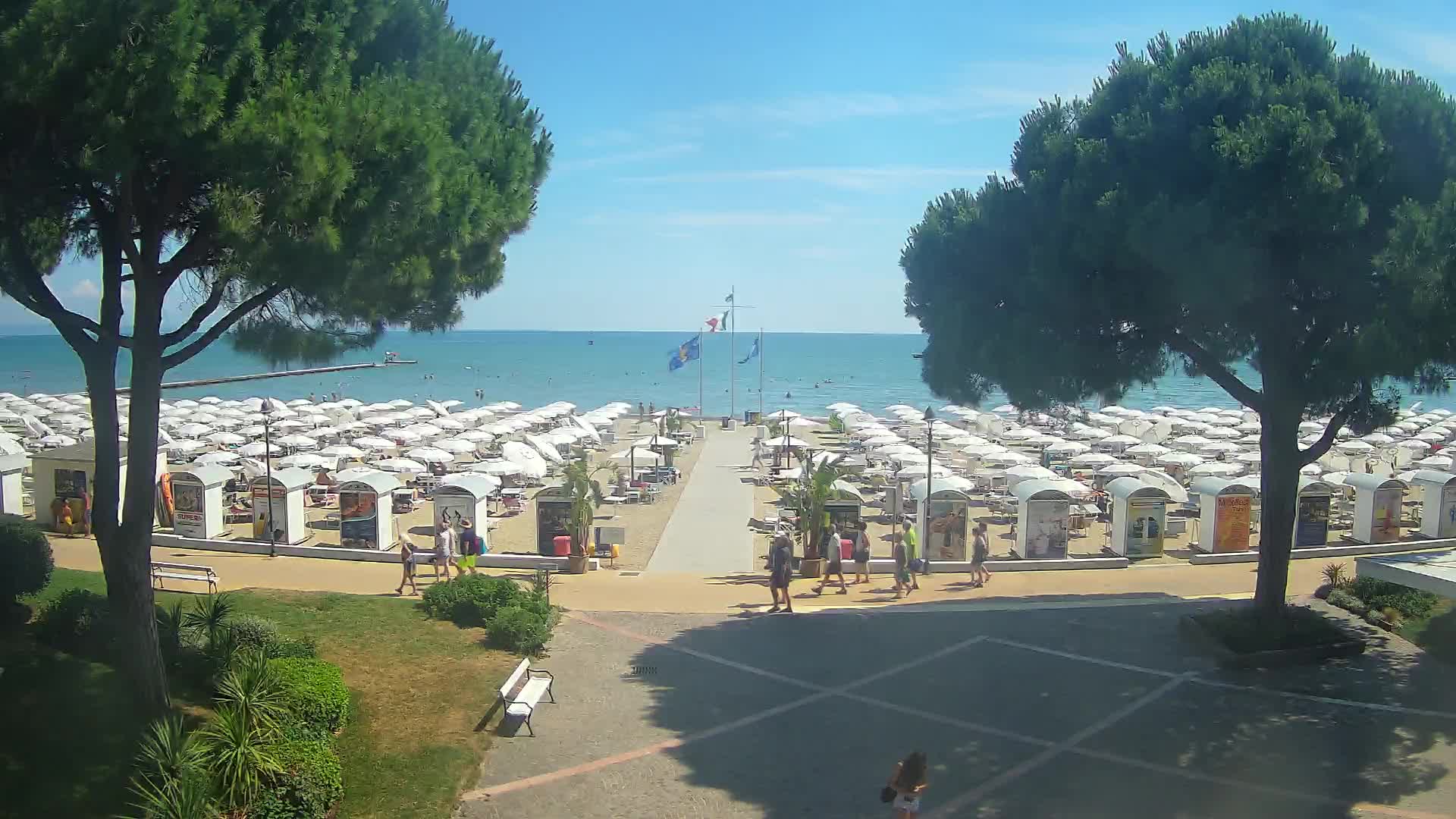 Grado Ulaz na Plažu | Pogled Uživo na Obalu