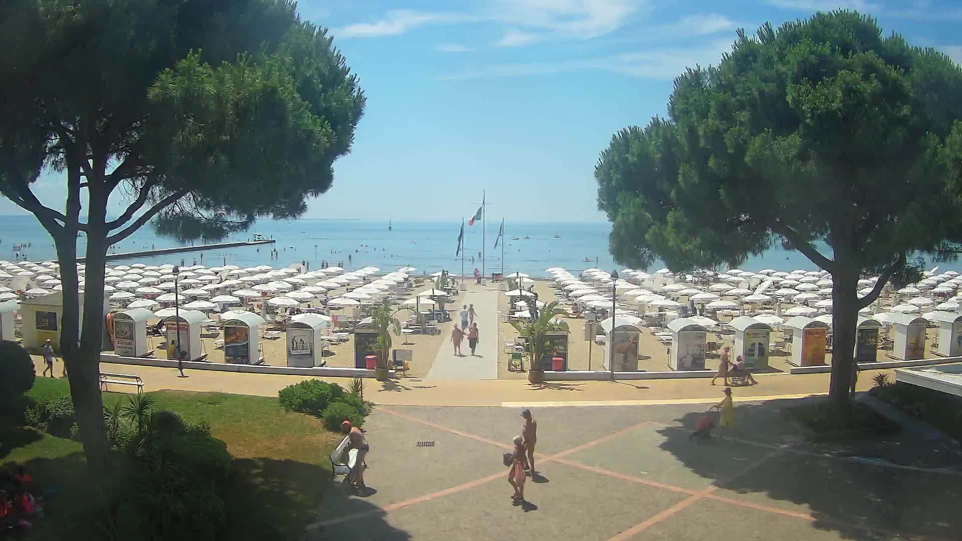 Grado Ulaz na Plažu | Pogled Uživo na Obalu