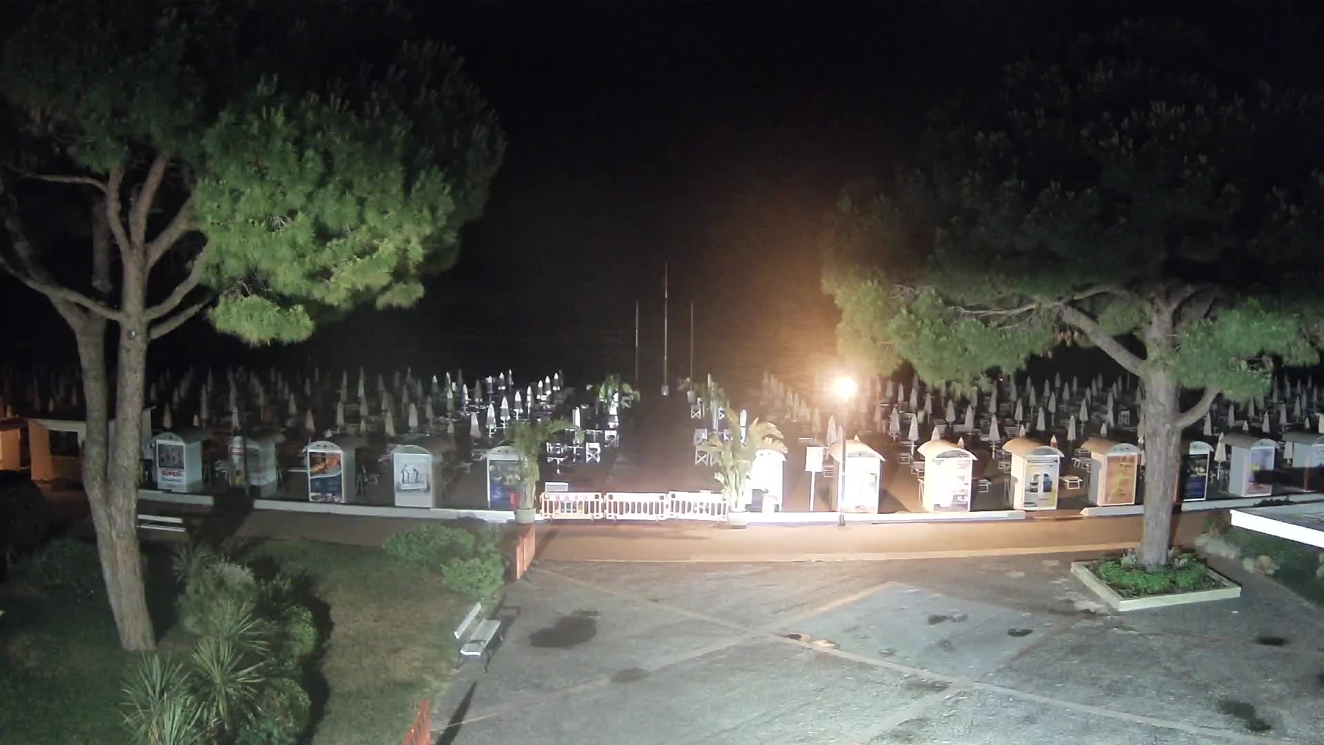 Grado Beach Webcam Entrance | Real-Time View of the Seaside
