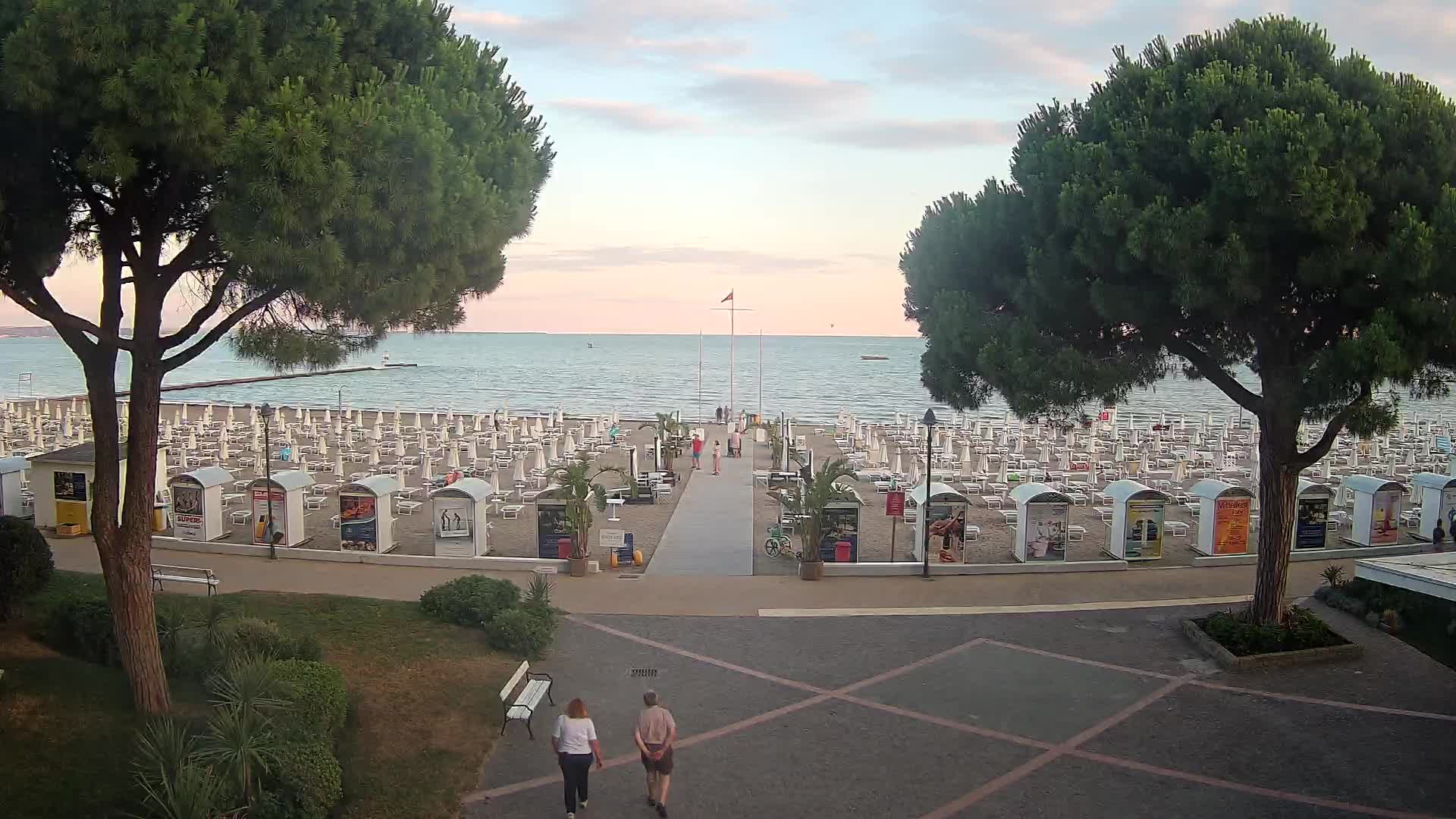 Ingresso Spiaggia Grado | Vista in Diretta sul Mare