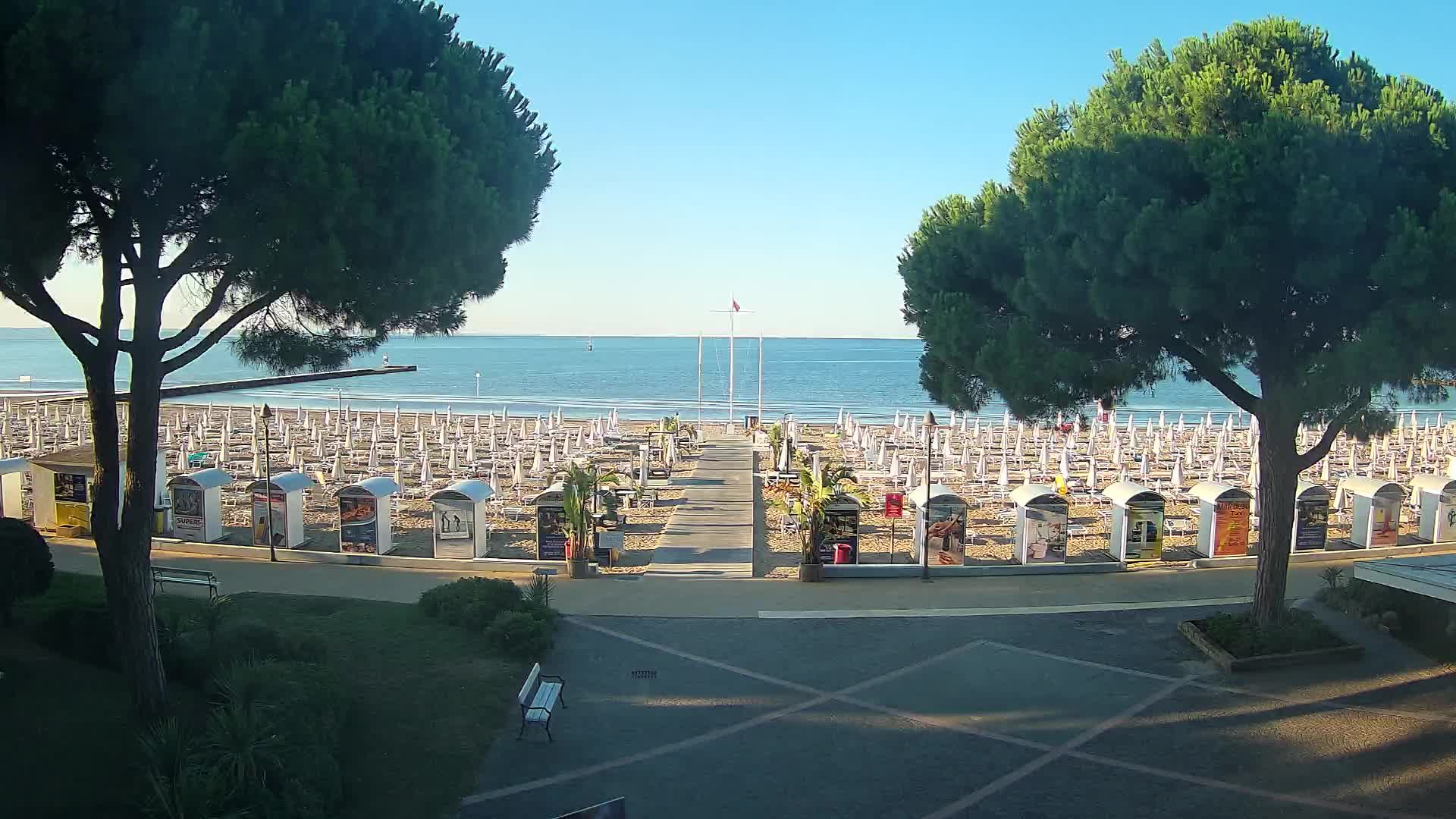 Ingresso Spiaggia Grado | Vista in Diretta sul Mare
