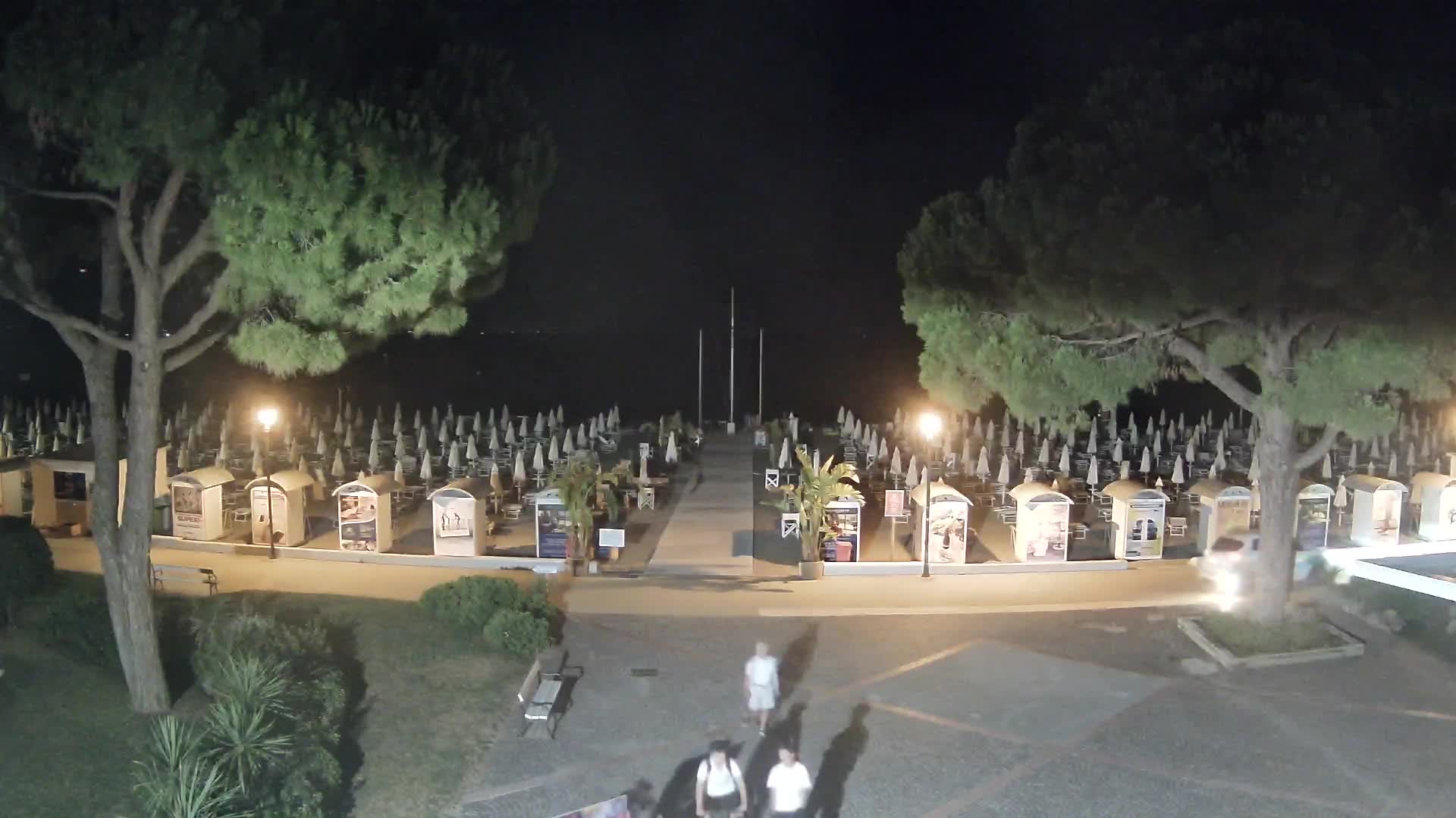 Grado Beach Webcam Entrance | Real-Time View of the Seaside