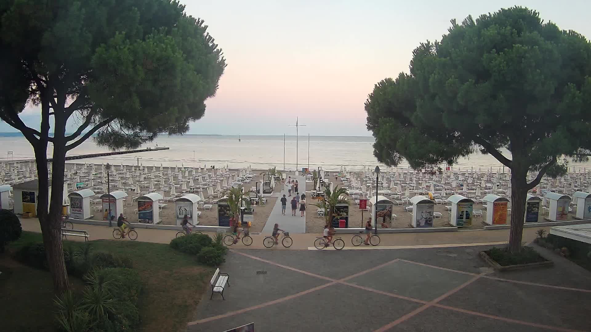 Entrée Plage Grado | Vue en Direct sur le Littoral