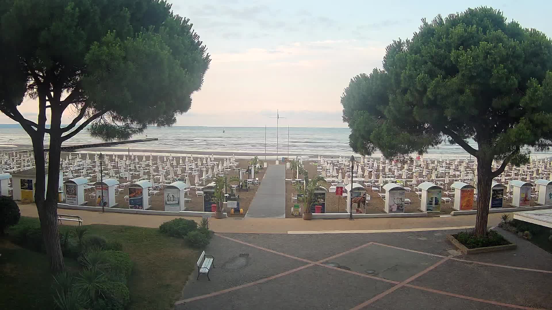 Ingresso Spiaggia Grado | Vista in Diretta sul Mare