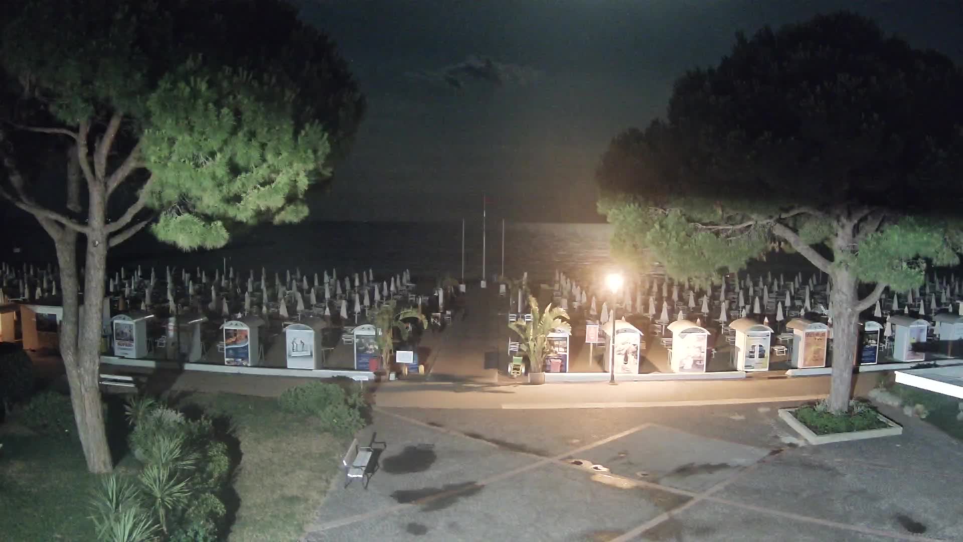 Ingresso Spiaggia Grado | Vista in Diretta sul Mare
