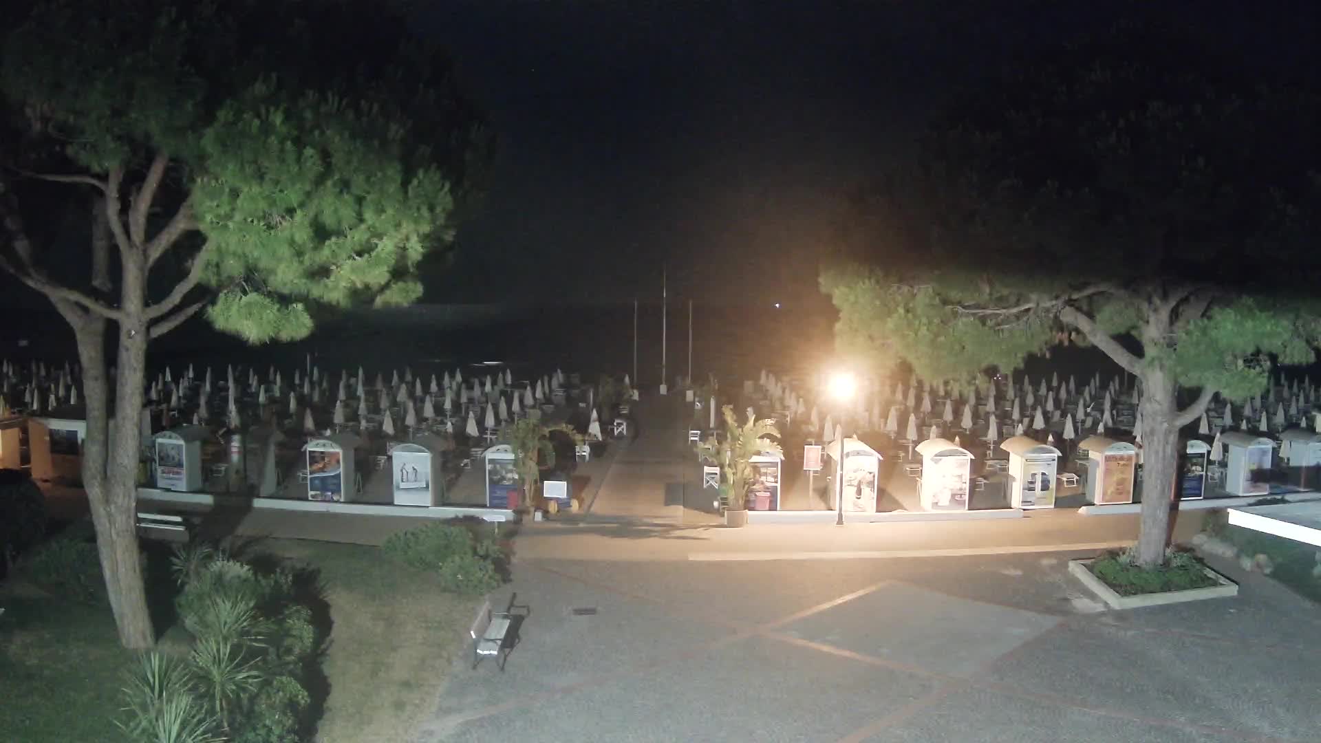 Grado Beach Webcam Entrance | Real-Time View of the Seaside
