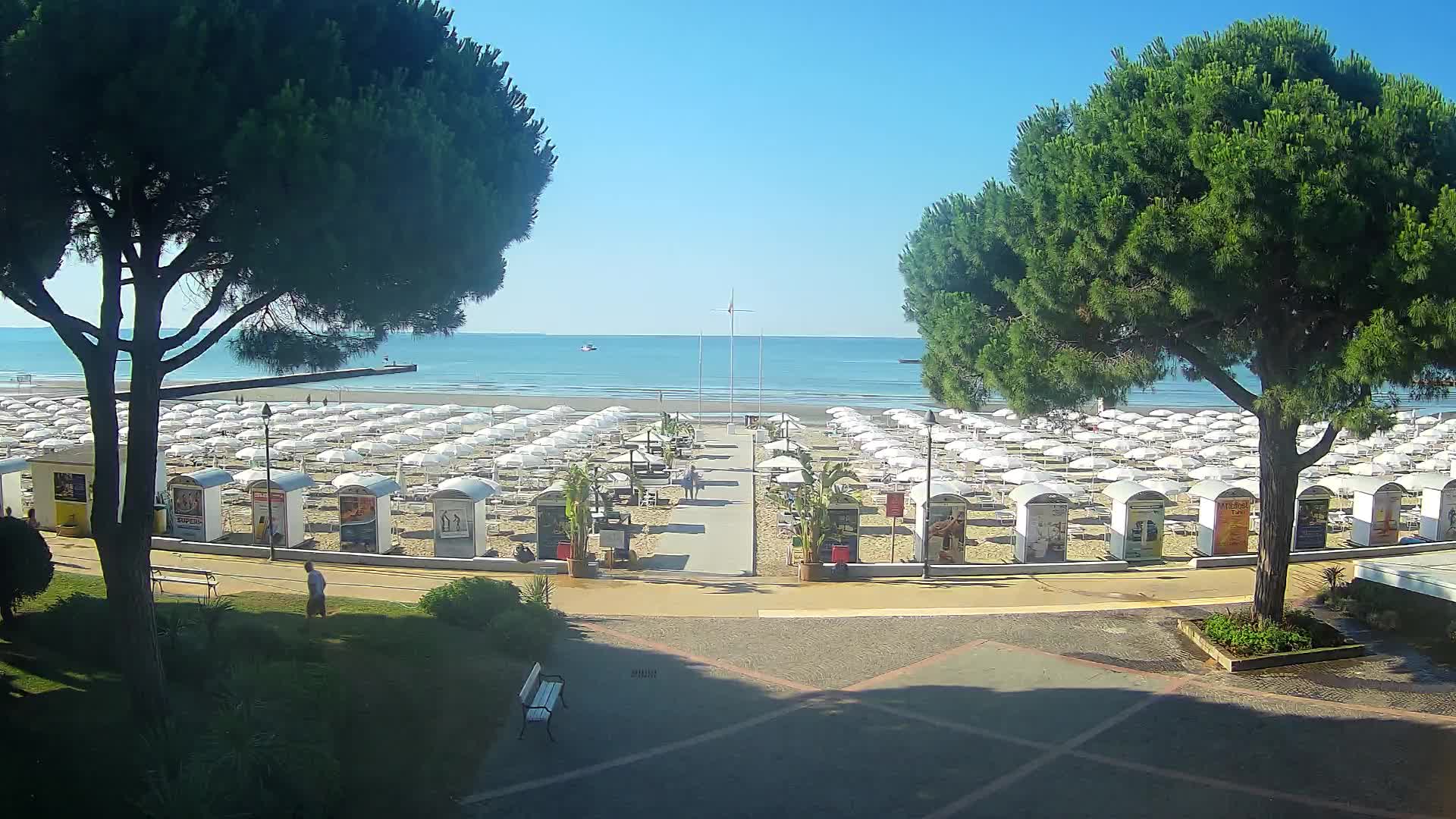 Ingresso Spiaggia Grado | Vista in Diretta sul Mare