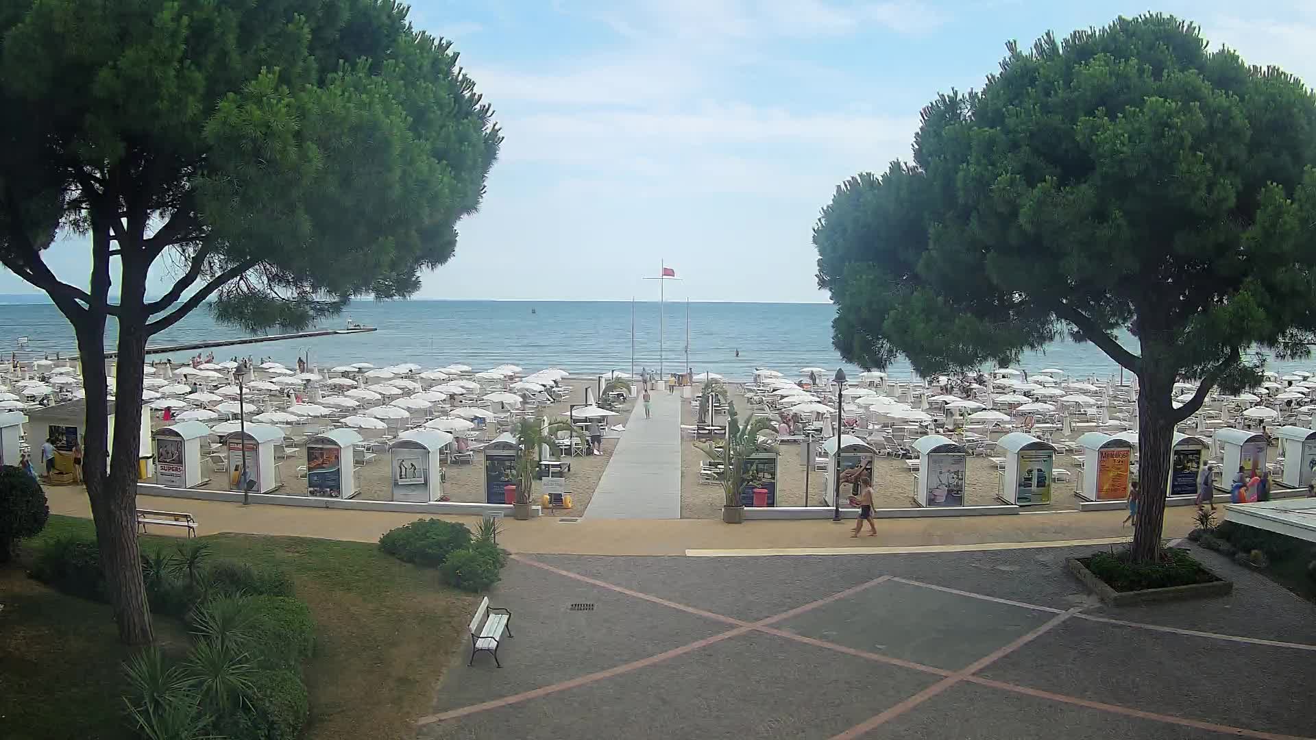 Grado Beach Webcam Entrance | Real-Time View of the Seaside