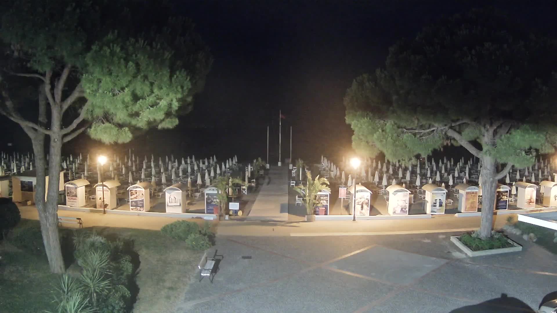 Grado Beach Webcam Entrance | Real-Time View of the Seaside