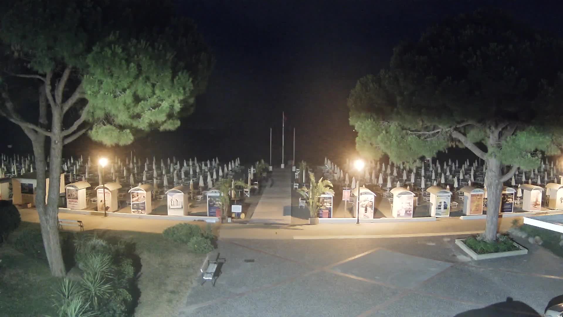 Grado Beach Webcam Entrance | Real-Time View of the Seaside