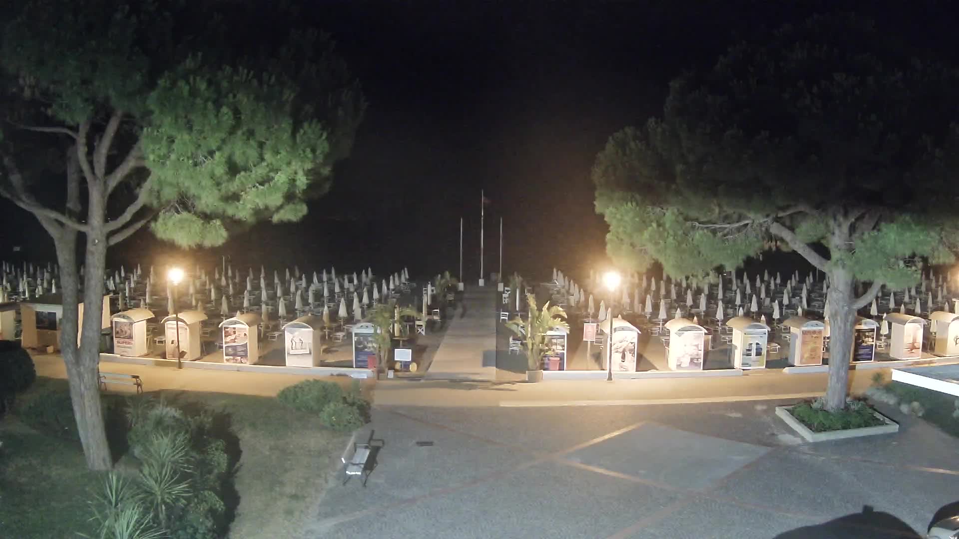 Grado Beach Webcam Entrance | Real-Time View of the Seaside