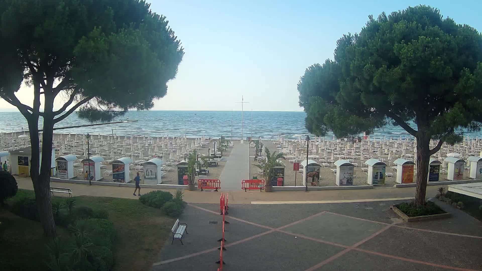 Grado Beach Webcam Entrance | Real-Time View of the Seaside