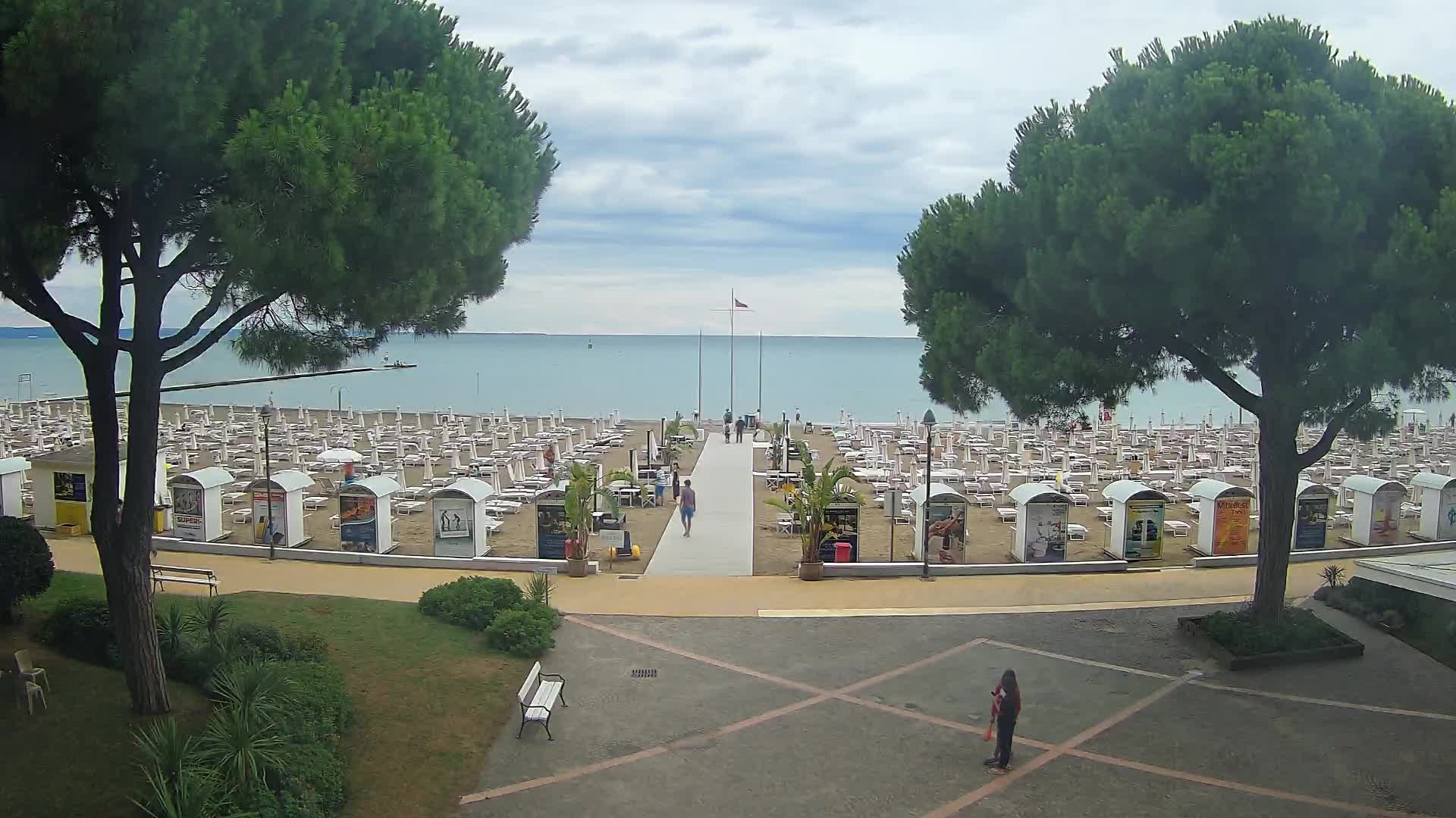 Grado Beach Webcam Entrance | Real-Time View of the Seaside