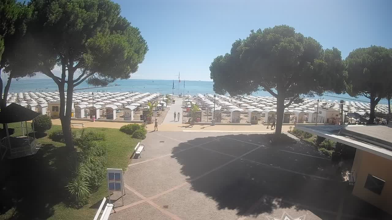 Entrada Playa Grado | Vista en Vivo de la Costa