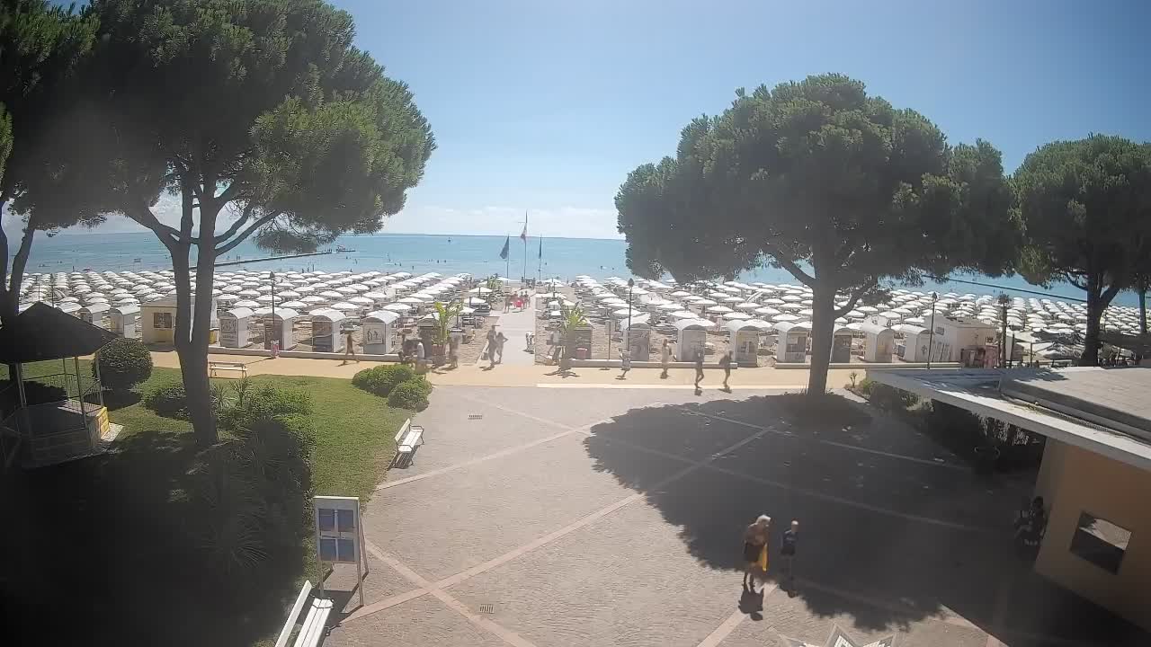 Ingresso Spiaggia Grado | Vista in Diretta sul Mare