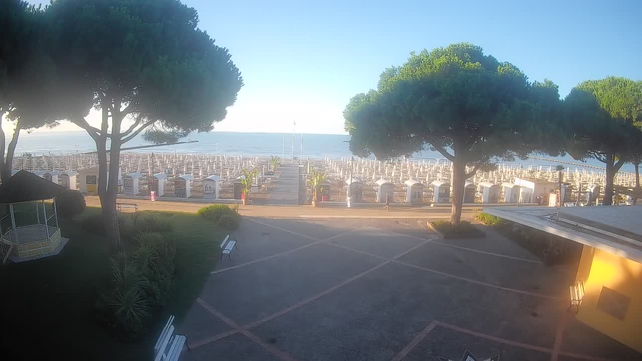 Ingresso Spiaggia Grado | Vista in Diretta sul Mare