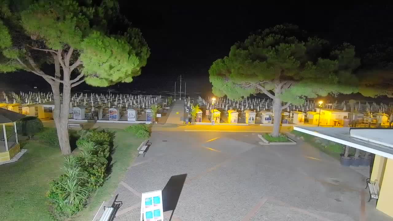 Ingresso Spiaggia Grado | Vista in Diretta sul Mare