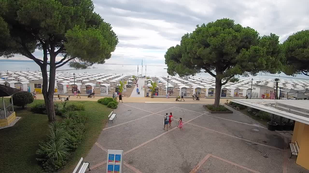 Grado Beach Entrance – Live Webcam