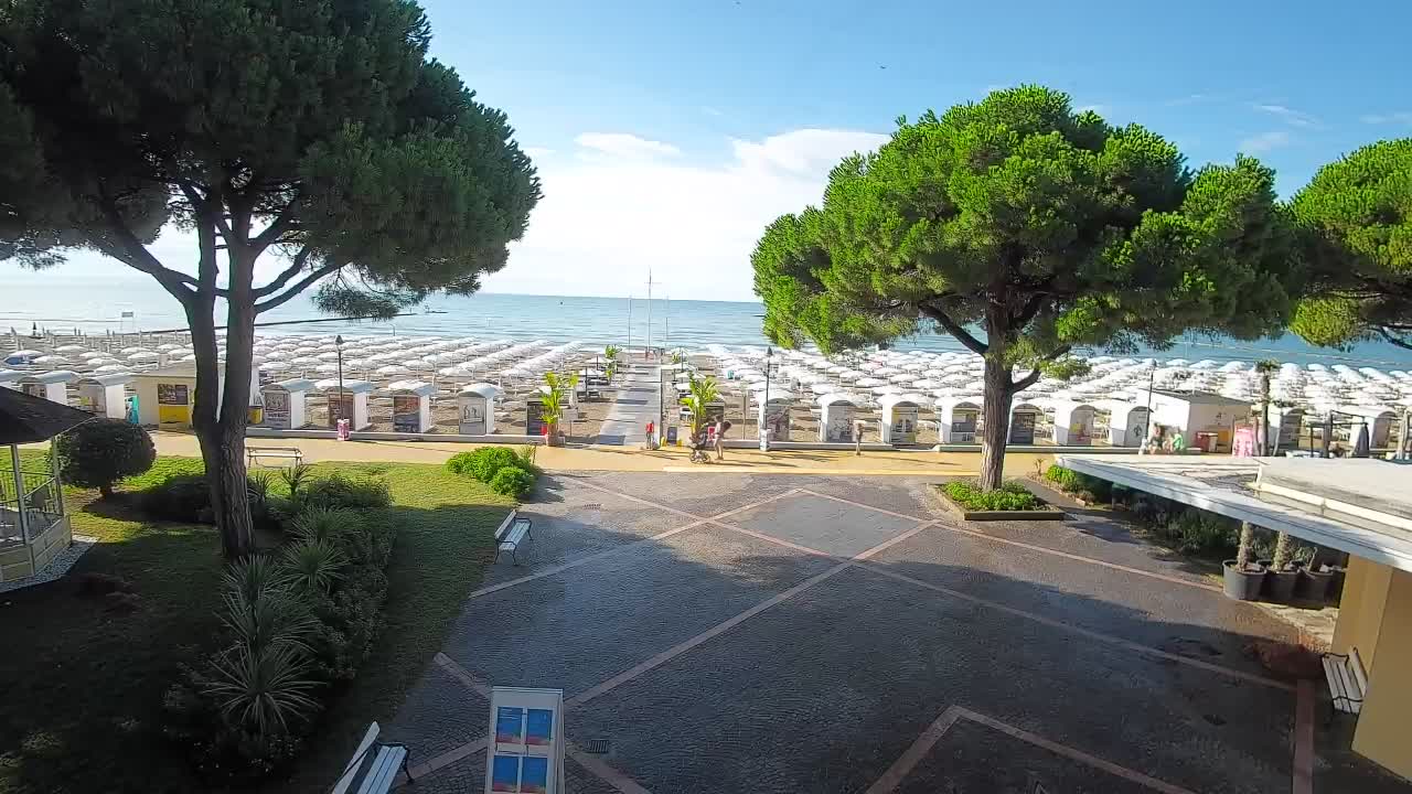 Grado Beach Entrance – Live Webcam