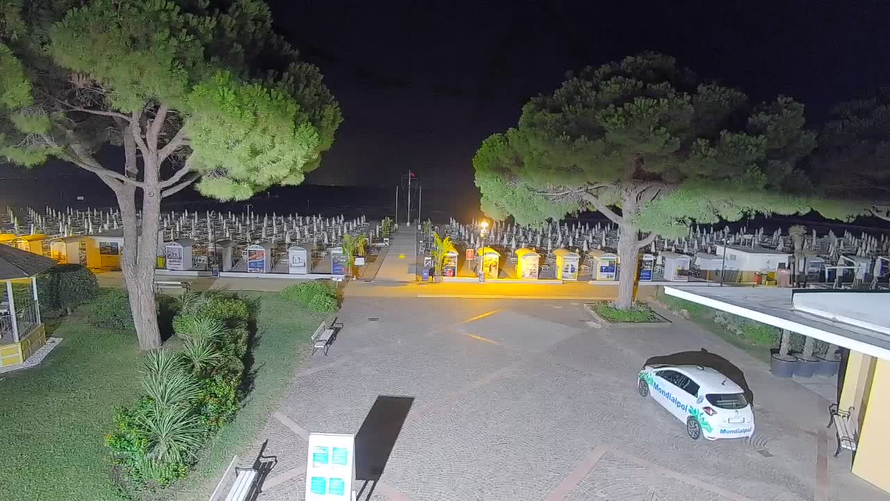 Spletna kamera Gradež (Grado) – Vhod na plažo