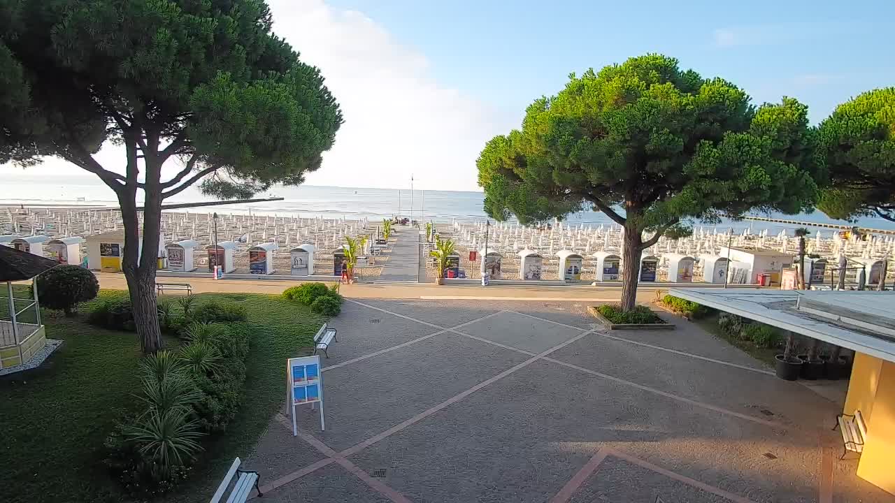 Grado Beach Entrance – Live Webcam