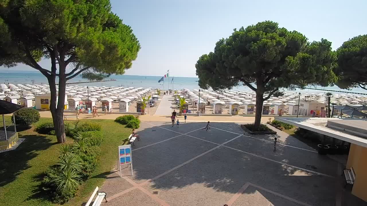 Grado Beach Entrance – Live Webcam