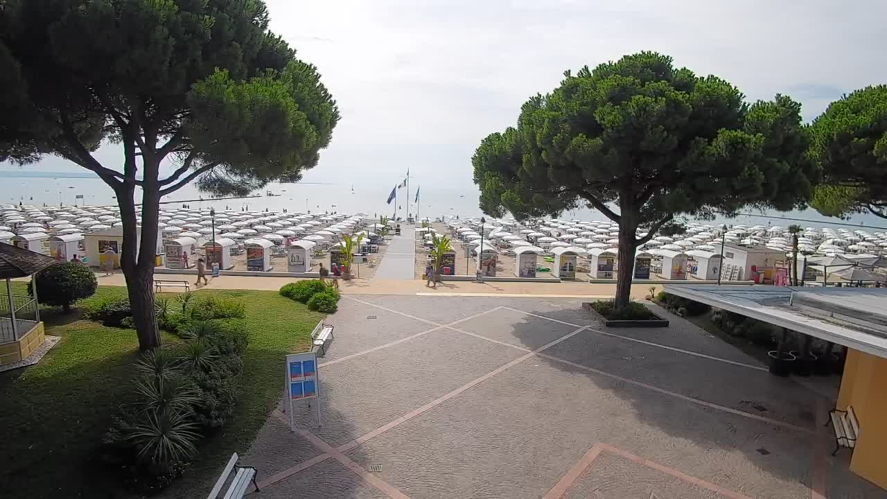 Spletna kamera Gradež (Grado) – Vhod na plažo