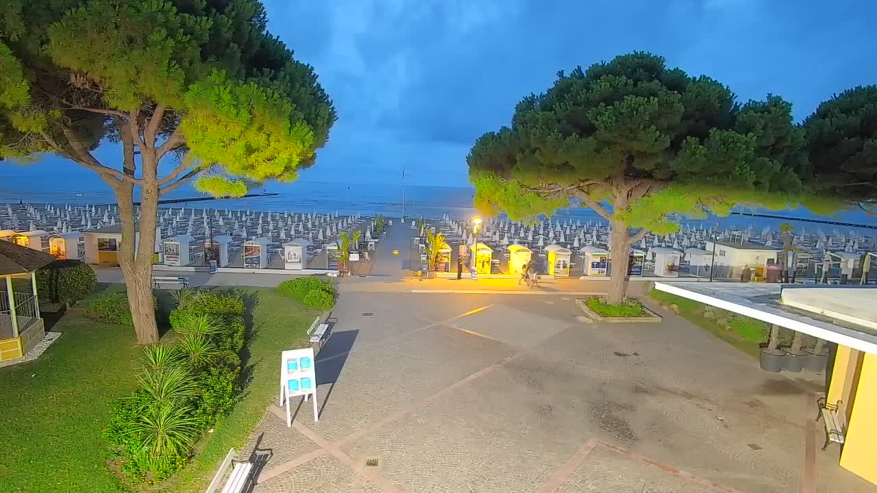 Spletna kamera Gradež (Grado) – Vhod na plažo