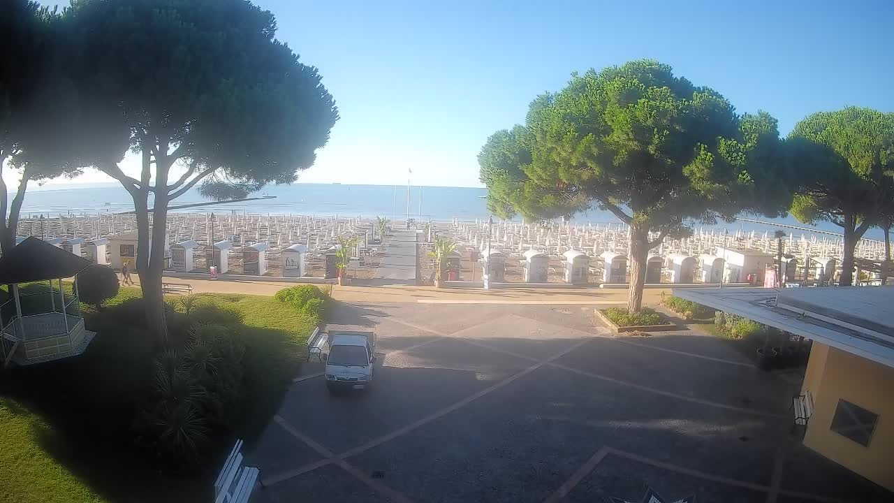 Spletna kamera Gradež (Grado) – Vhod na plažo