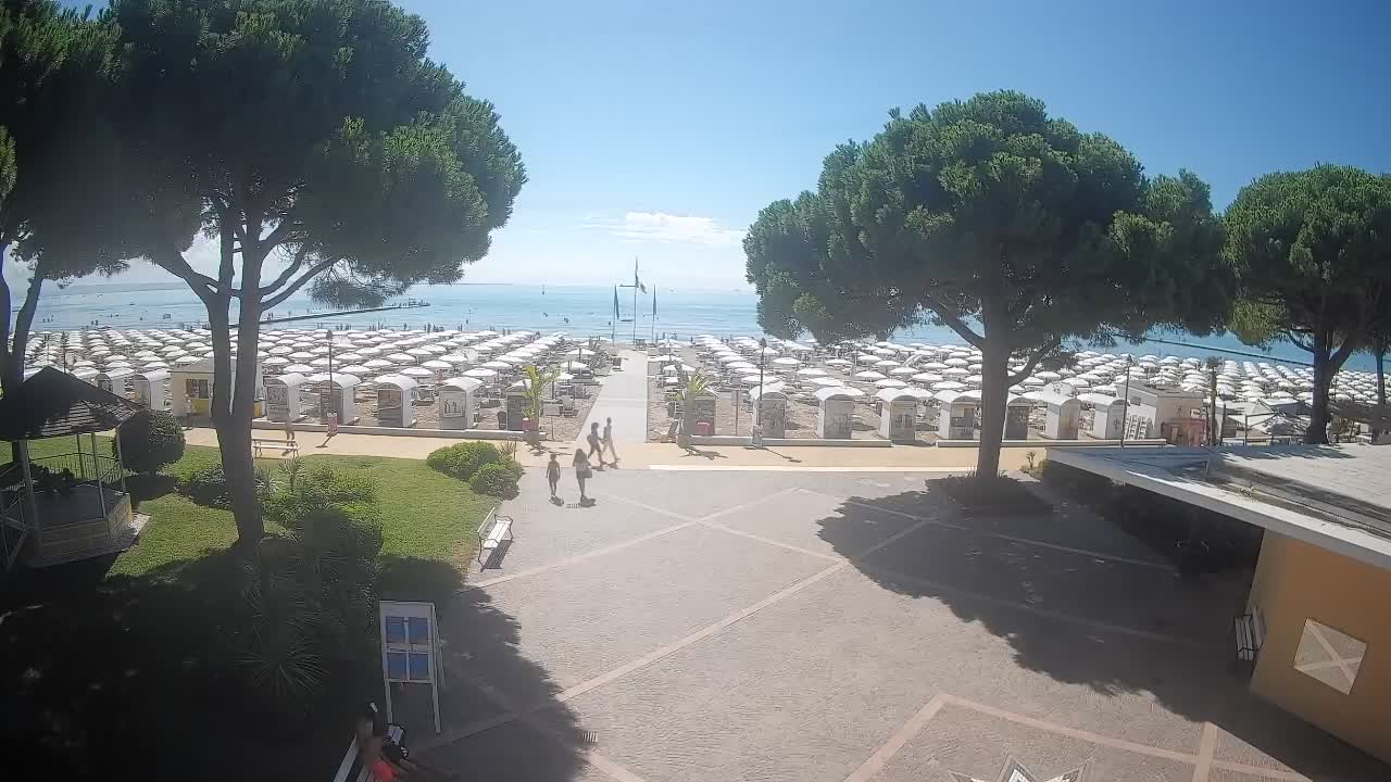 Spletna kamera Gradež (Grado) – Vhod na plažo