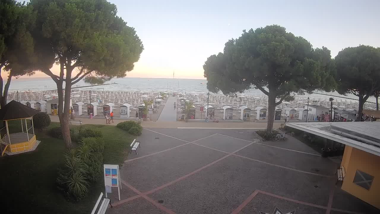 Spletna kamera Gradež (Grado) – Vhod na plažo