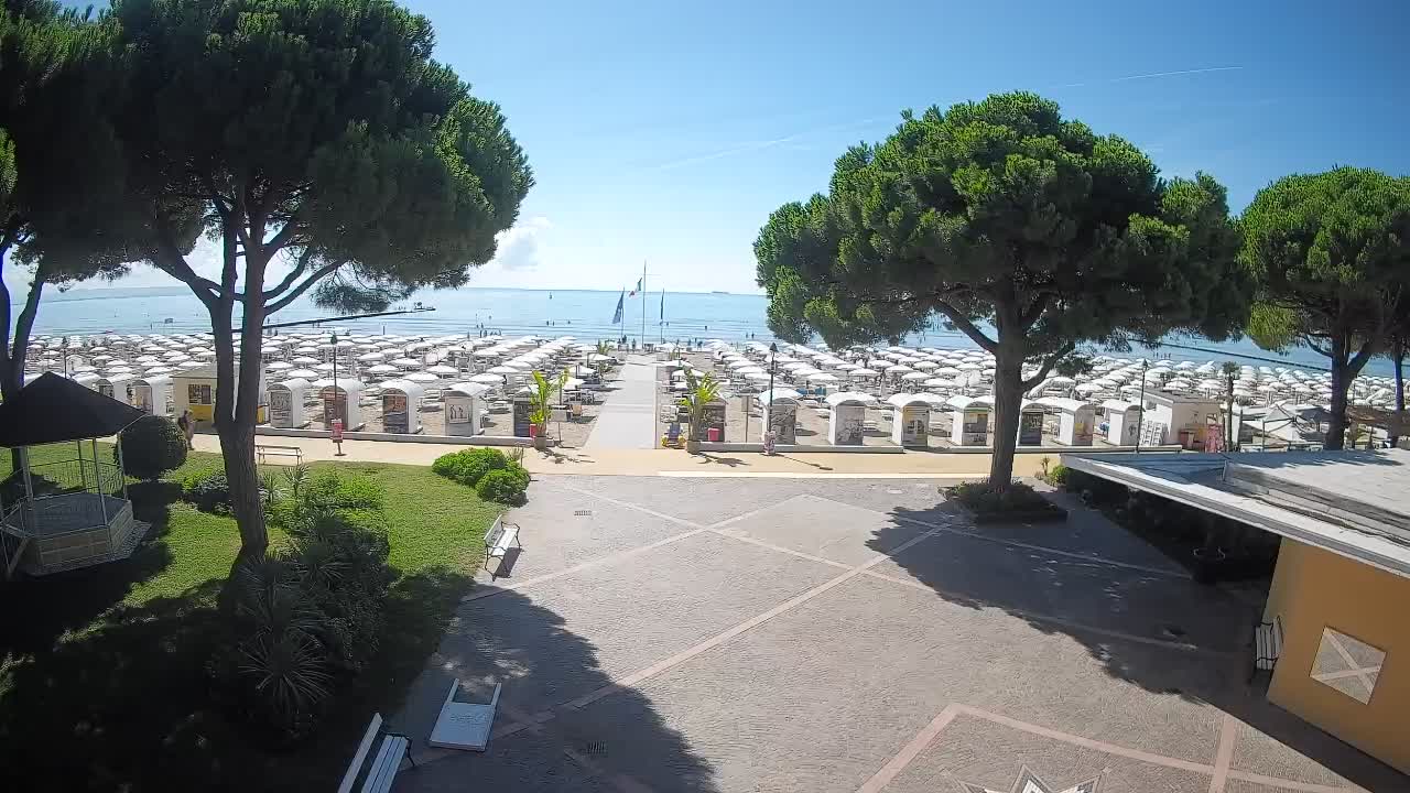 Grado Beach Entrance – Live Webcam
