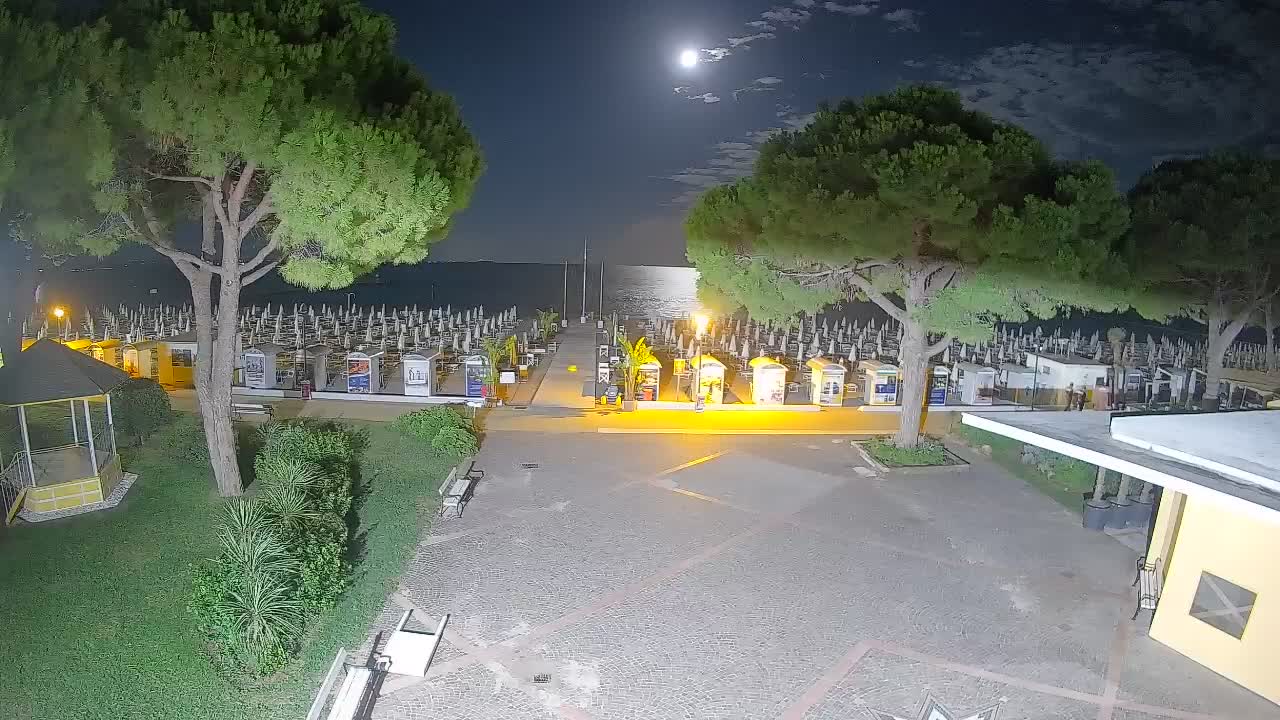 Spletna kamera Gradež (Grado) – Vhod na plažo
