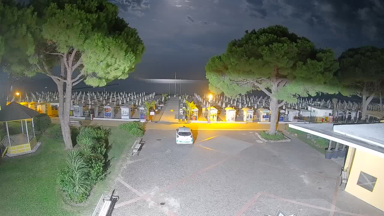 Spletna kamera Gradež (Grado) – Vhod na plažo