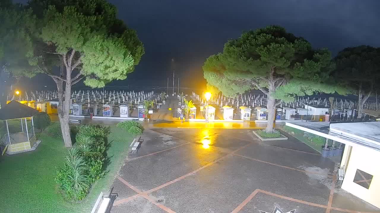 Spletna kamera Gradež (Grado) – Vhod na plažo