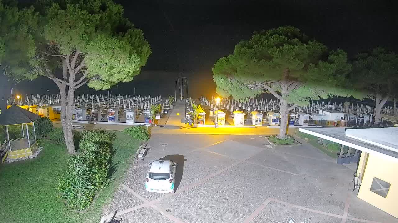 Spletna kamera Gradež (Grado) – Vhod na plažo