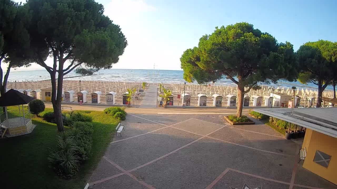 Grado Beach Entrance – Live Webcam