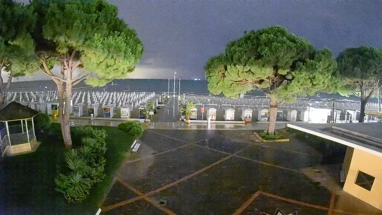 Spletna kamera Gradež (Grado) – Vhod na plažo